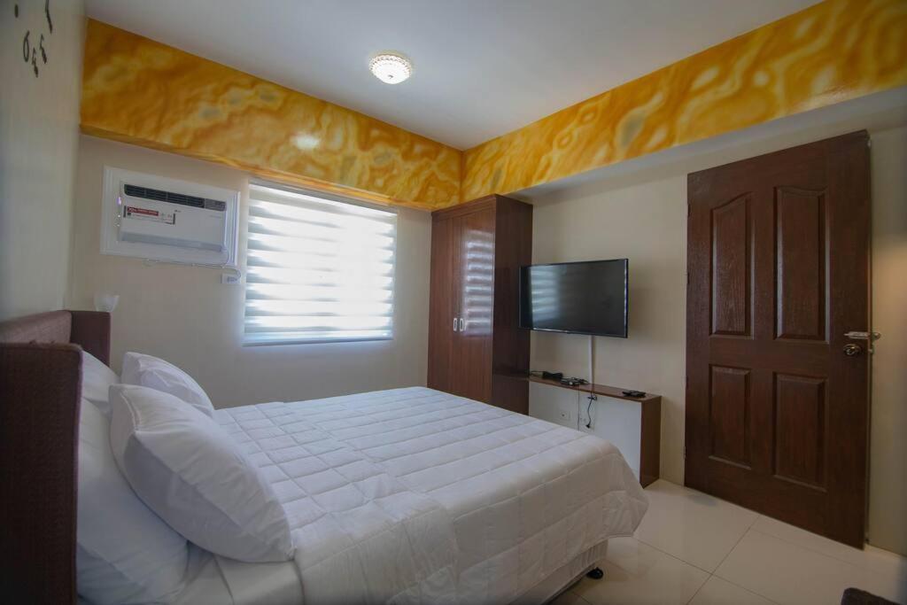1822 Deluxe Twin - Migas Haven At Sunvida Tower Apartment Cebu Bagian luar foto